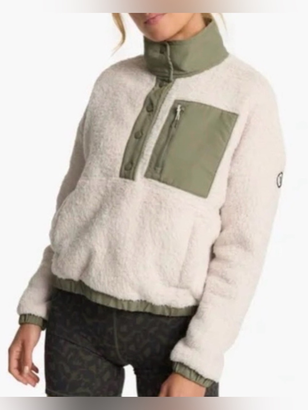 Vuori cozy Sherpa popover jacket large ✨ very good white green pullover